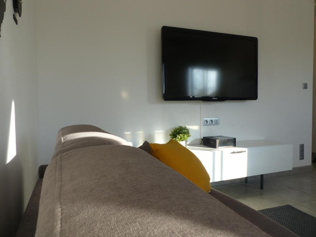 Le 31 Apartment Кан Екстериор снимка